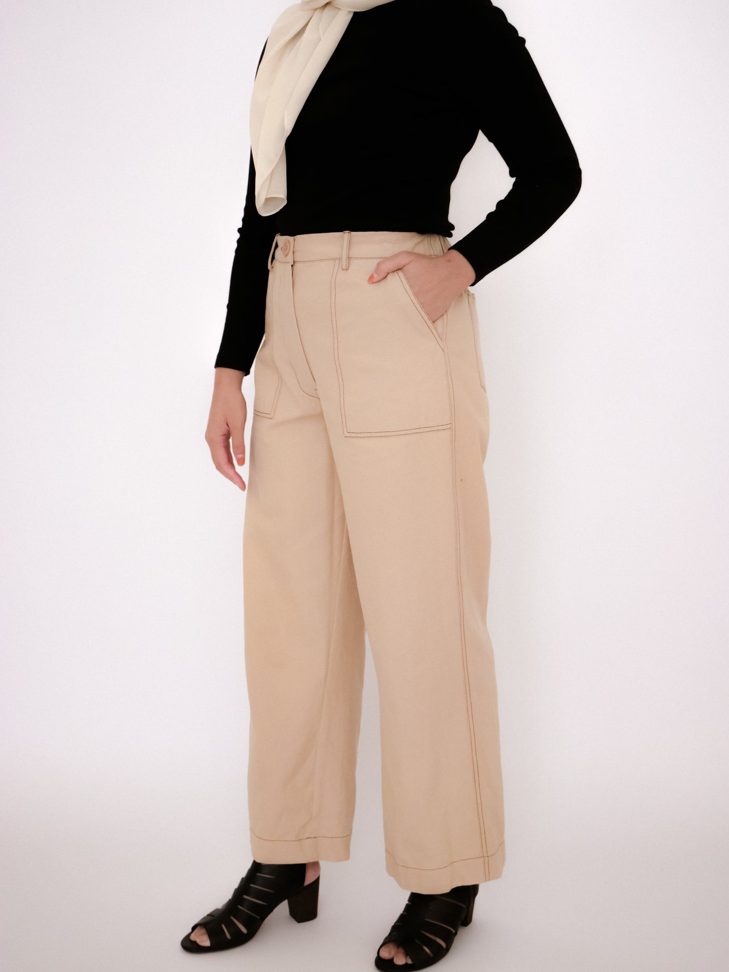 Contrast Stitch Pants in Latte