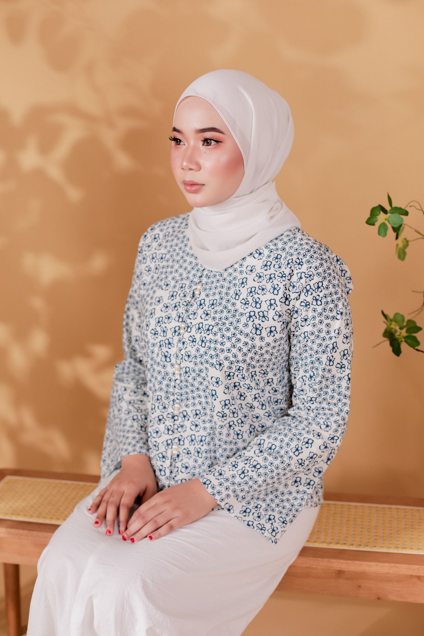 Bunga Kebaya Set in Melati (Cream White)