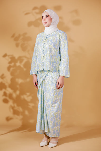 Bunga Kebaya Set in Iris (Blue)